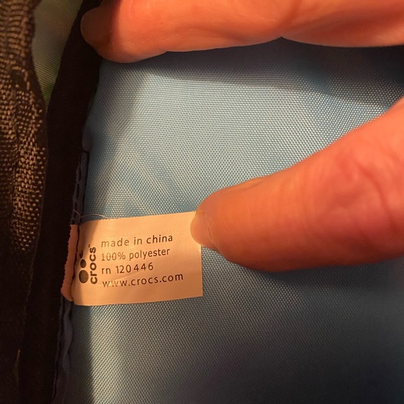 Rare excellent CROCS full-size backpack Alligator Graffiti multicolor w/jibbitz! - Picture 14 of 14